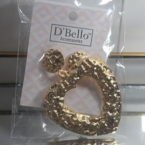 D’Bello Gold Hammered Heart Earrings